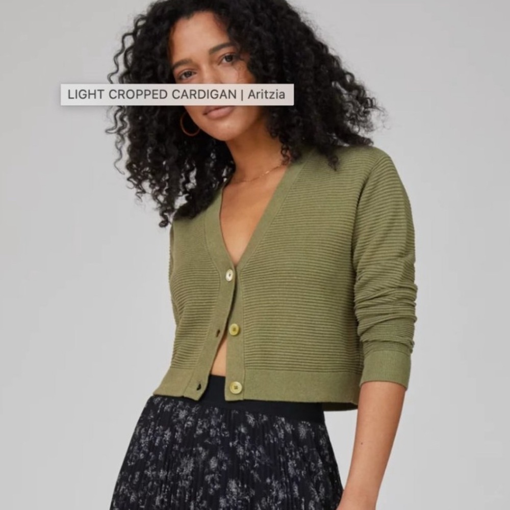 Aritzia Wilfred Olive Green Light Cropped V Neck Cardigan, Size L
